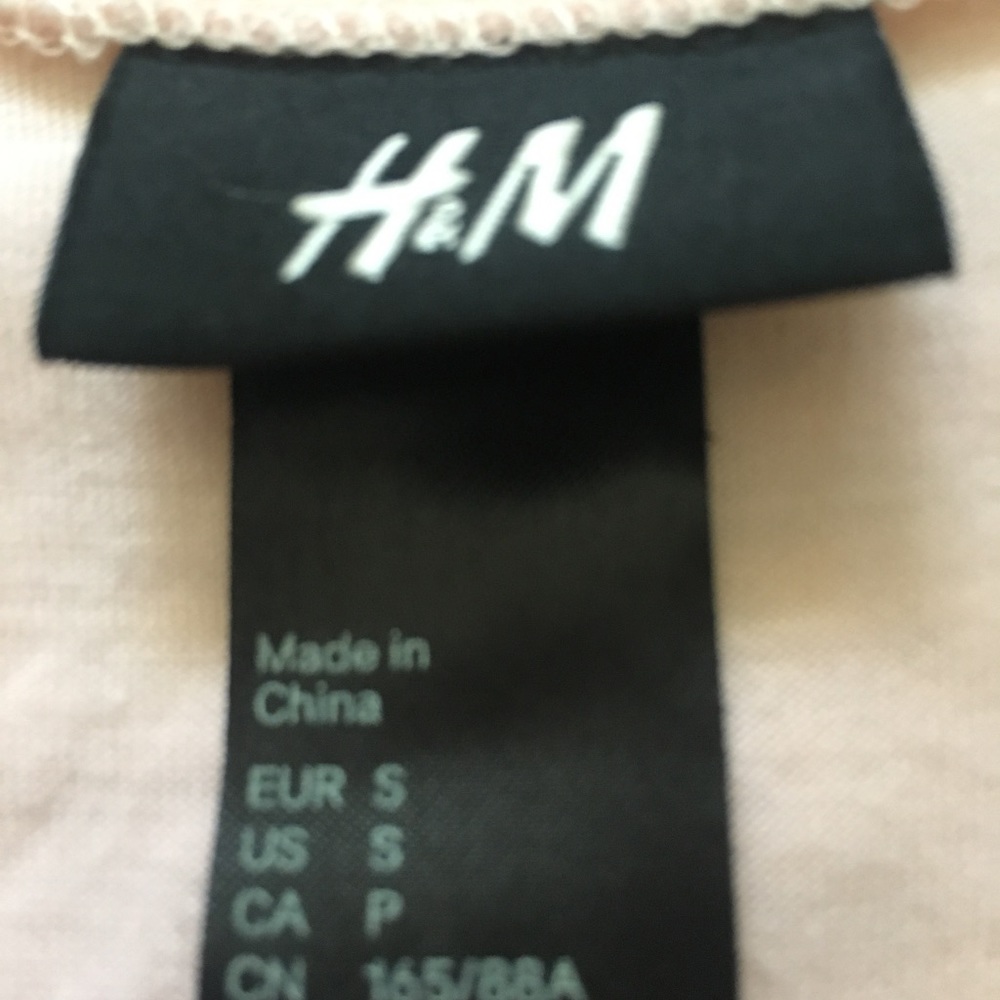 H&M blush pink ruffle tank - Picture 2 of 2